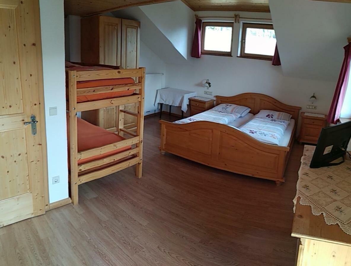 Naschthof Appartement Toblach Buitenkant foto
